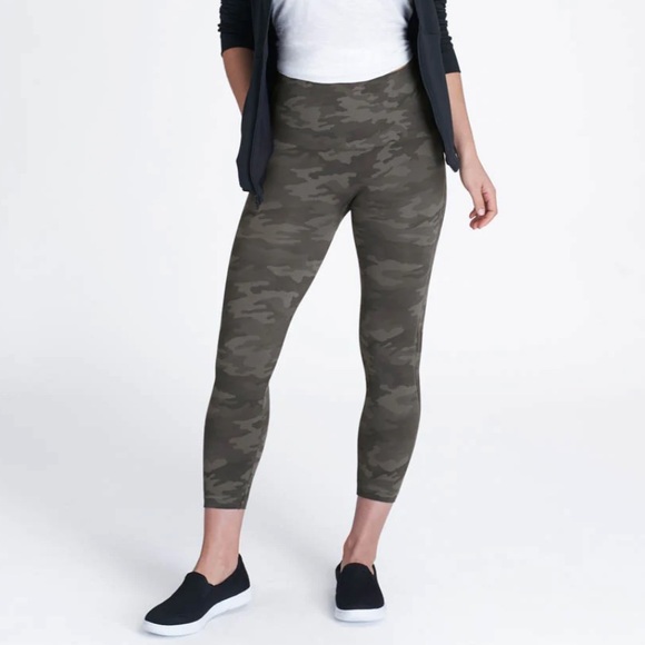 SPANX Look at Me Now Seamless Green Camo Cropped Leggings S - Picture 3 of 11